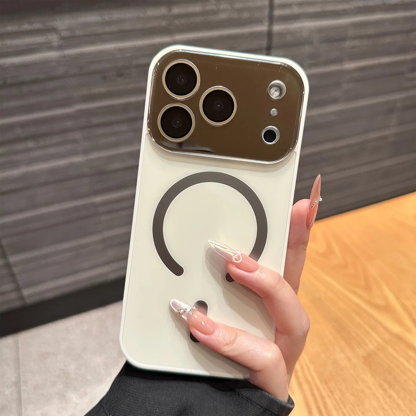 LunaCase Handyhülle IPhone